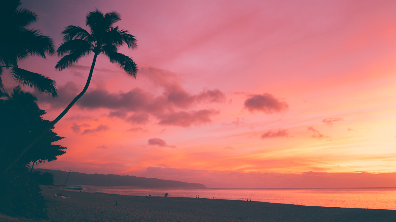 Tropical State of Mind: 5 Reasons to Choose Hawaii This Summer