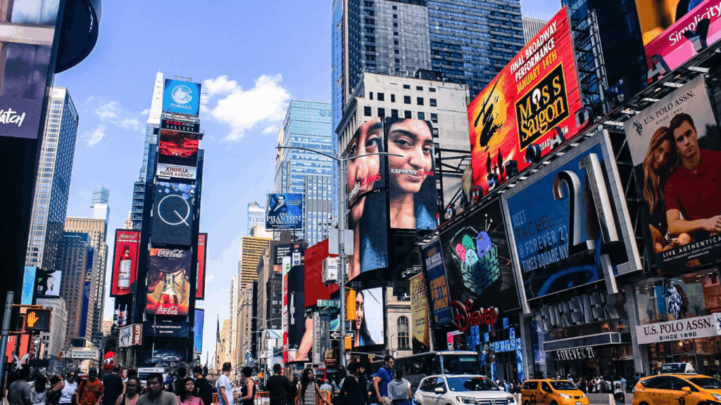 NYC Bus Tours with Escape Weekly